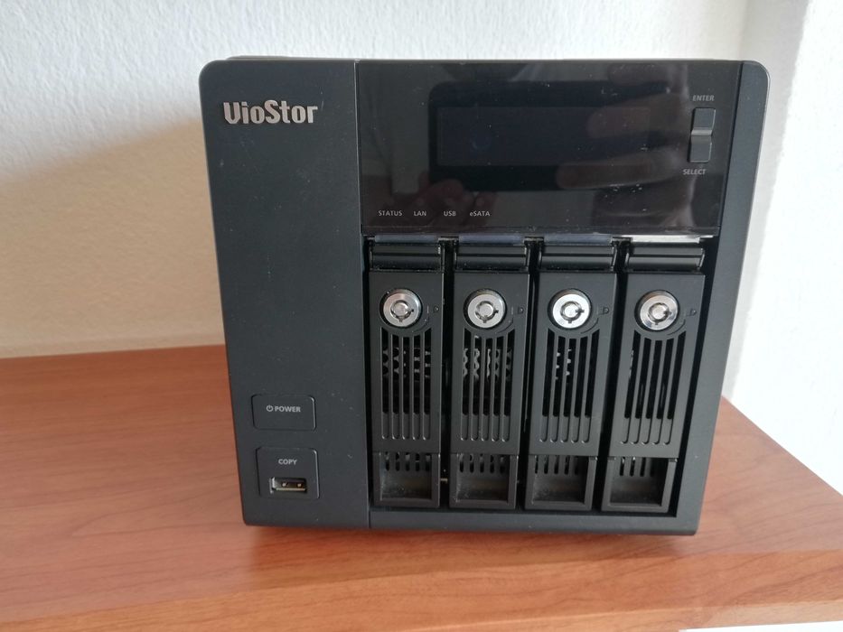 NAS/NVR  Qnap VS-4008 Pro