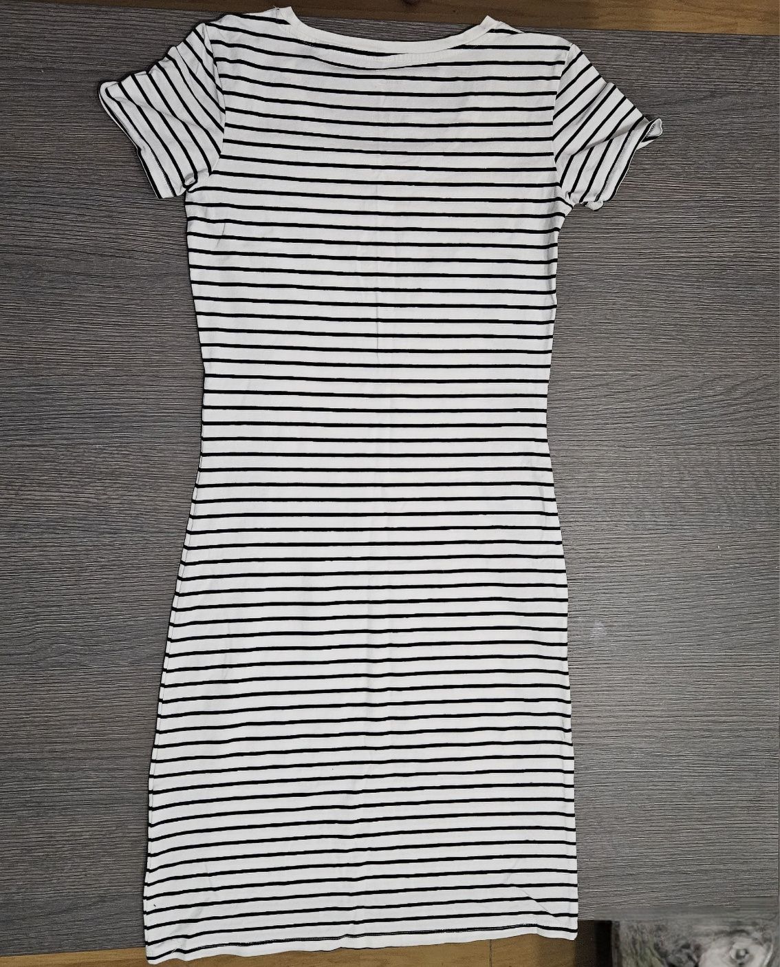 Rochie midi H&M, mărimea XS