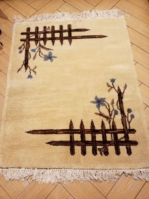 Covor  persan lucrat manual. 170 /120 cm. Transport gratuit.