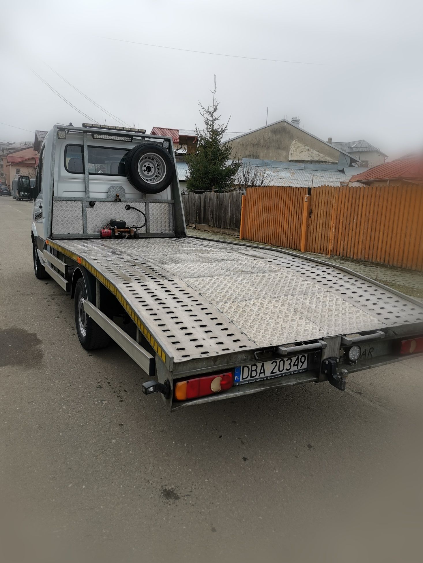 De vânzare Mercedes Sprinter Autoplatforma