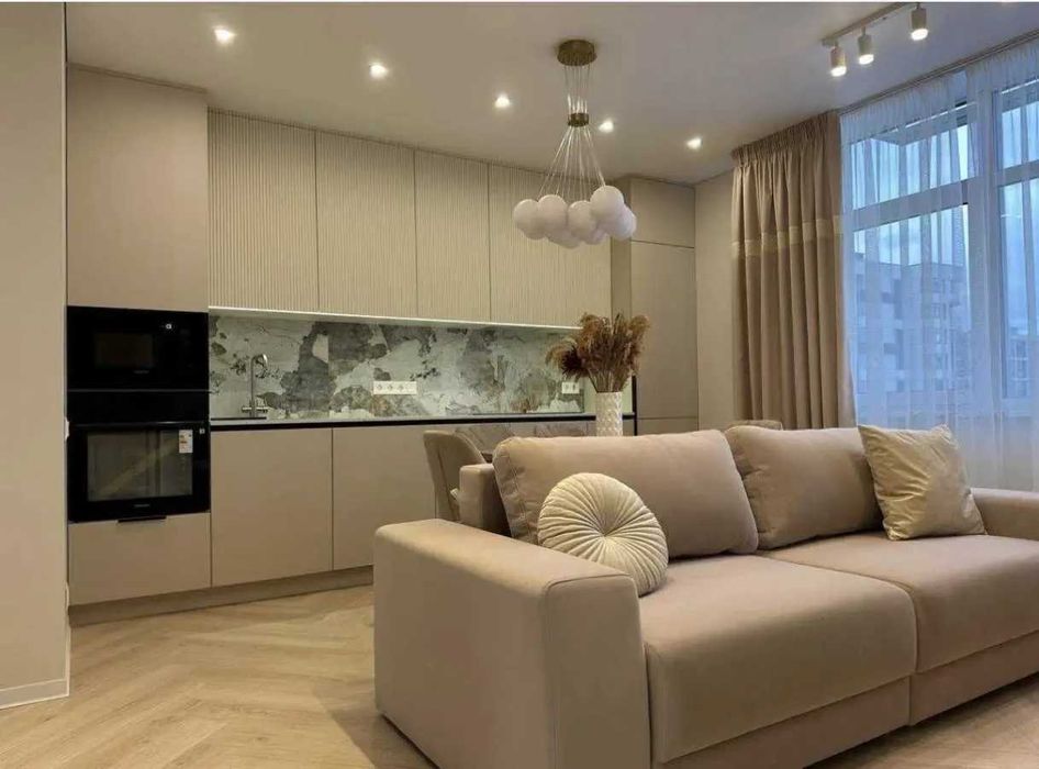 Дава се под наем Двустаен апартамент в София, Зона Б-18 - 65 кв.м за 663 € - Снимка #1