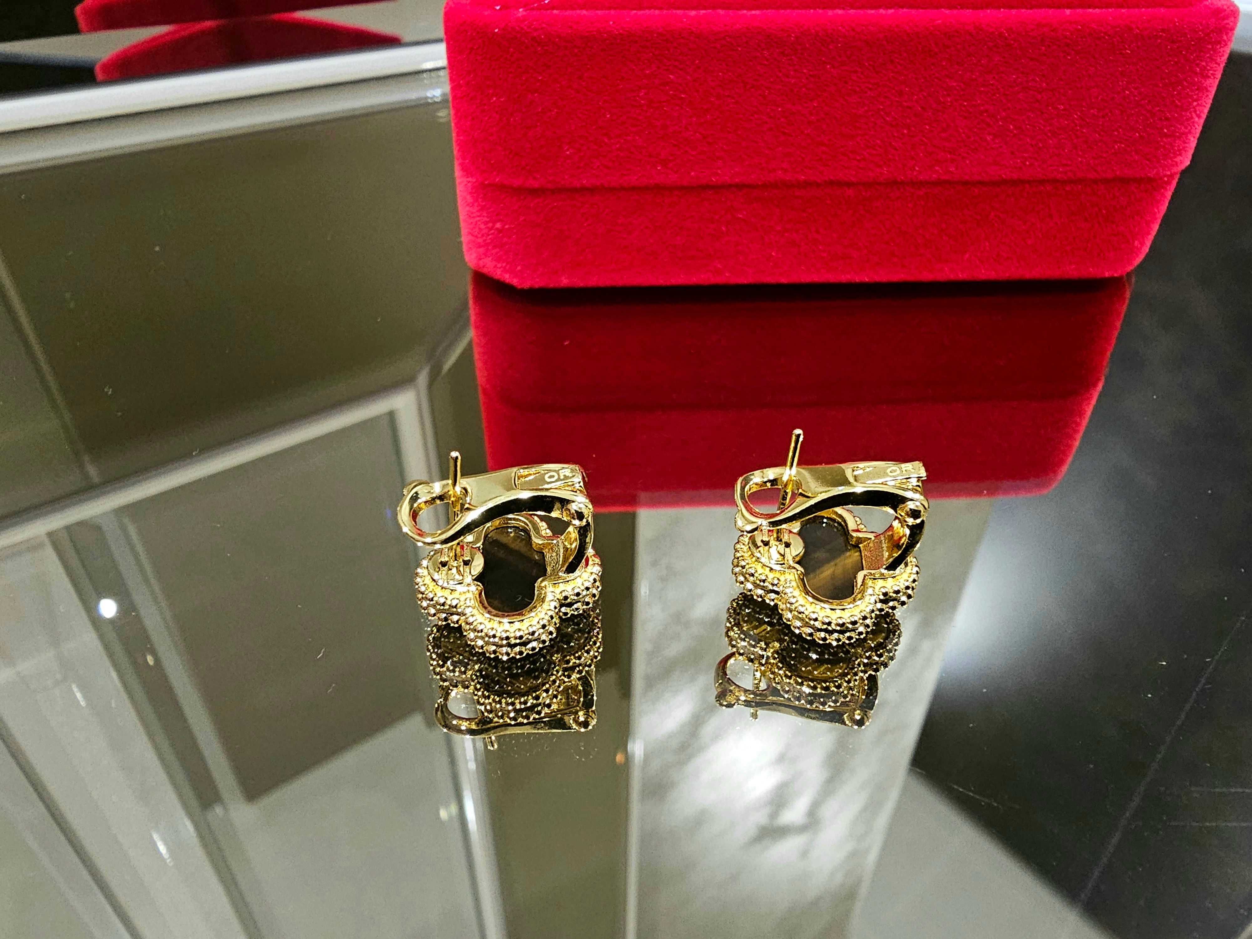 Van Cleef & Arpels VCA Gold Tiger Eye Alhambra Clips Дамски Обеци