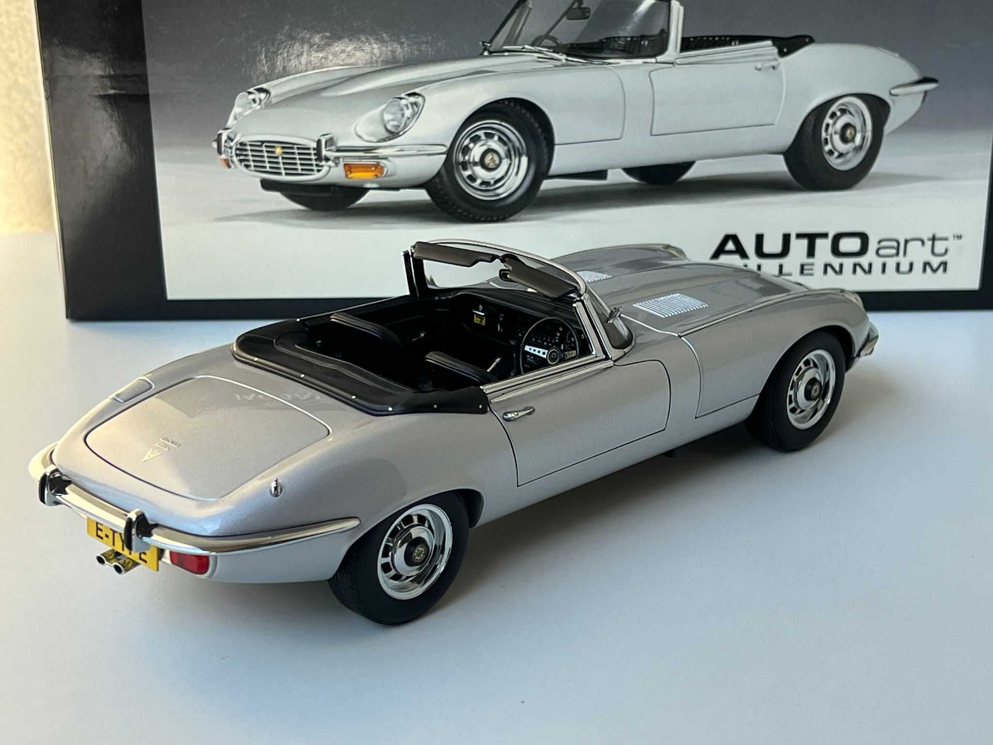 Macheta Auto 1/18 AutoArt Jaguar E Type Cabrio