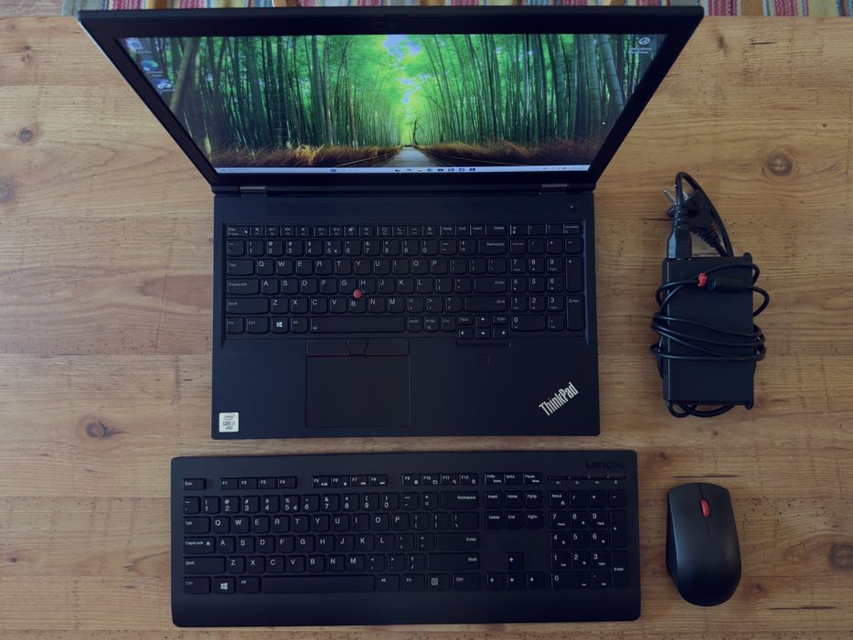 Lenovo ThinkPad P15 Gen 1, i7-10850H, 32GB RAM, 1TB SSD, QUADRO T1000