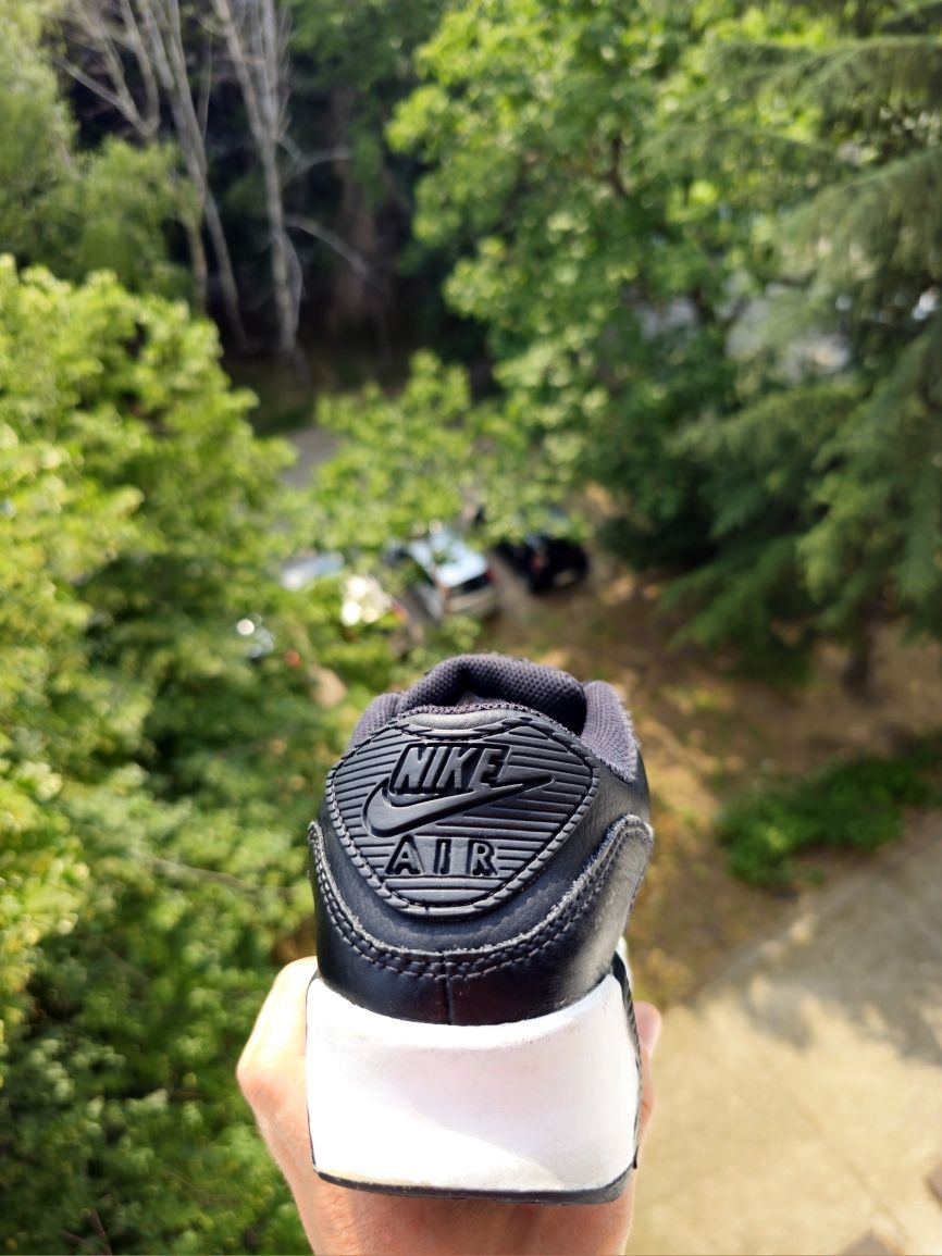 Nike Air Max 90 CD6864-010 - размер 38