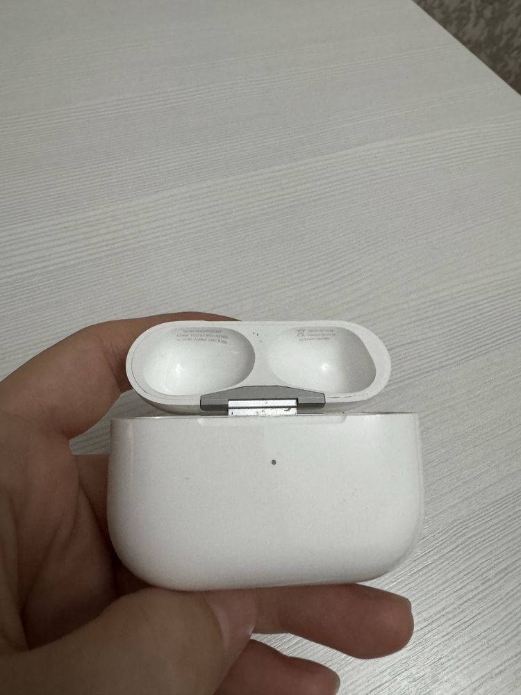 Aitpods pro 2 кейс оригинал