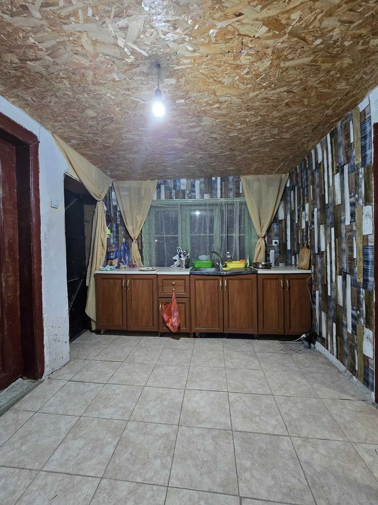 Продава се Къща в с. Блатница, Област Пазарджик - 50 кв.м за 459 €/кв.м - Снимка #18