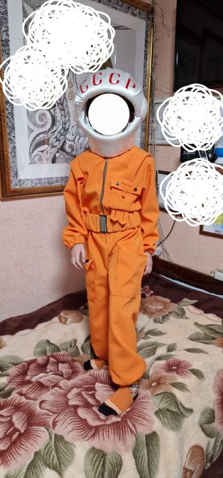 Костюм космонавта на мальчика 5-6лет