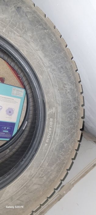 Зимние шины 215 65 р16