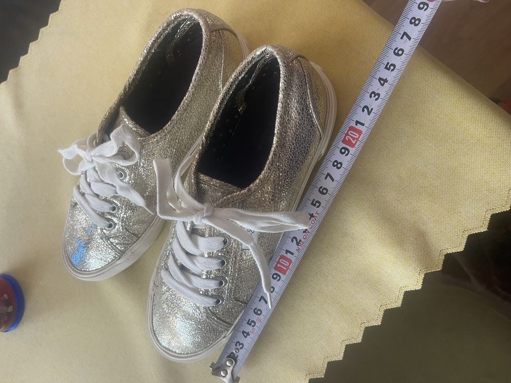 Спортни обувки Calvin Klein 36,Pepe jeans 36