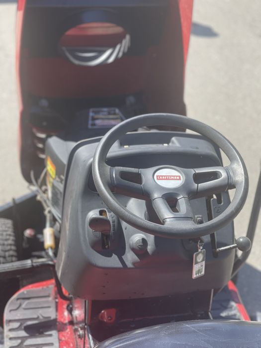 Tractoras de tuns iarba Craftsman 28.0