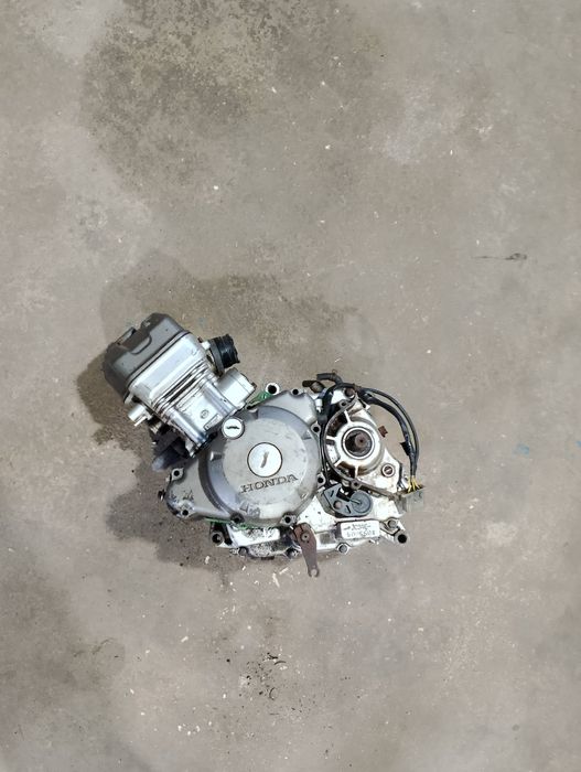 Motor honda crb 125