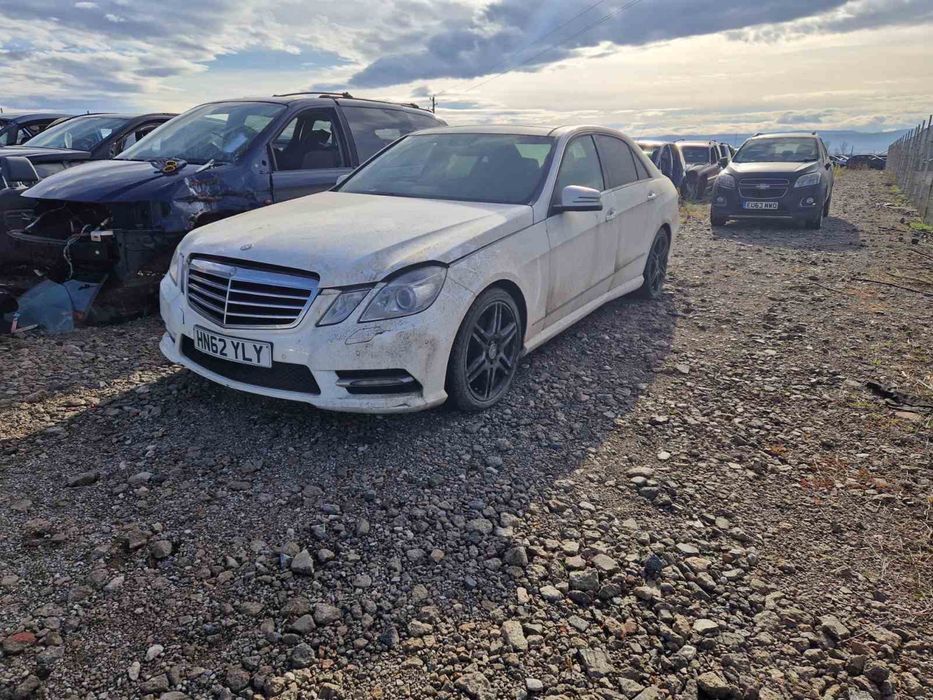 За Части Mercedes e220 cdi auto 2013 г
