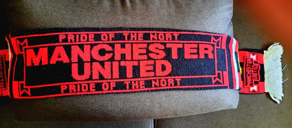 Шал Manchester United