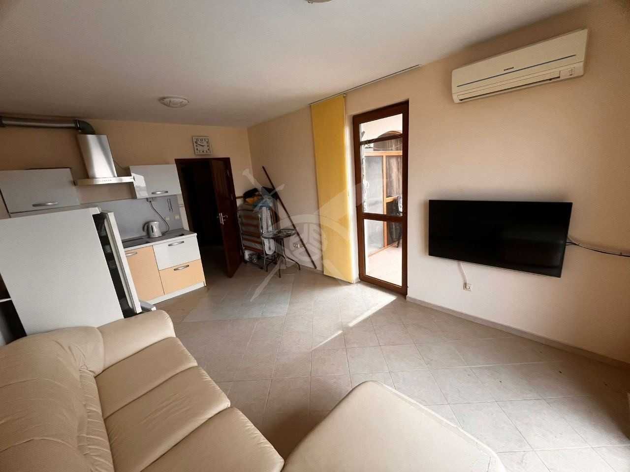 Продава се Двустаен апартамент в к.к. Слънчев бряг - 57 кв.м за 1439 €/кв.м - Снимка #4