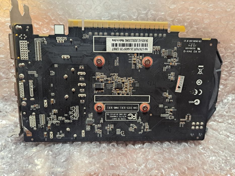 Video karta sotiladi