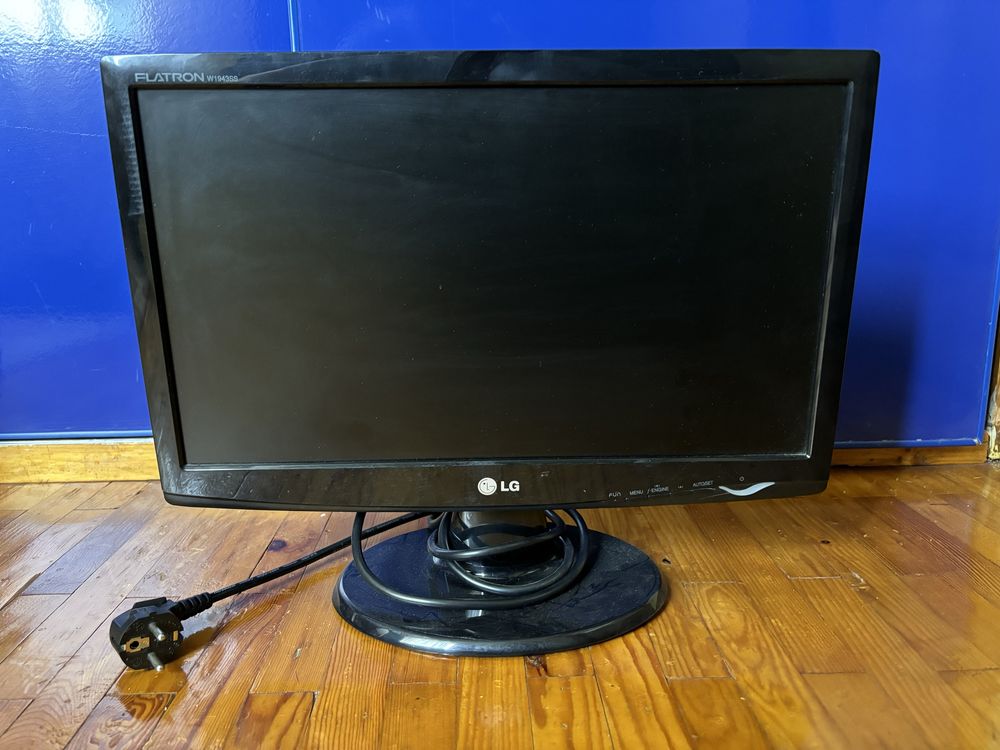 Монитор LG Flatron W1943SS