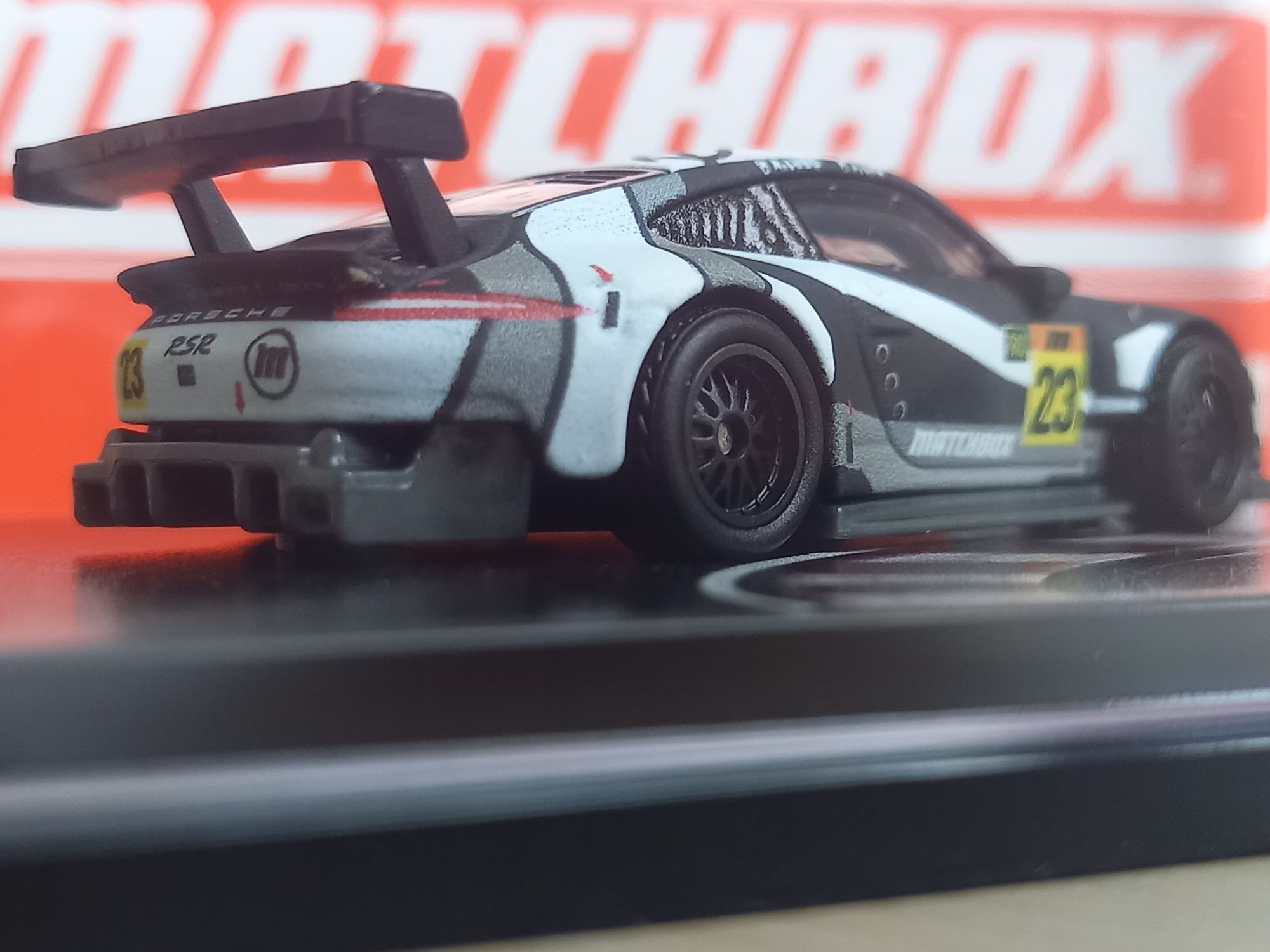 Порше 911 RSR - Мачбокс - количка 1:64