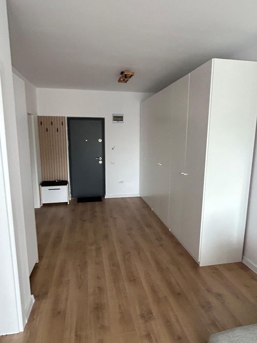 Apartament 2 camere de închiriat Floresti-Parcu Poligon