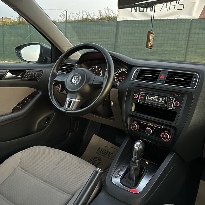 VW Jetta 2013 Benzină Automat DSG Euro 5 RATE/TRANSPORT/NUMERE ROȘII