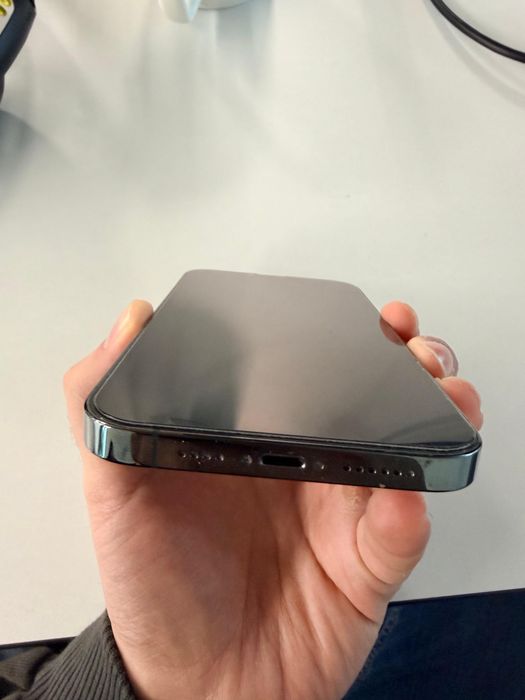 Iphone 13 pro Max 256 gb TİTANİUM GREEN