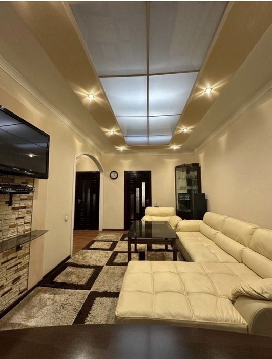 Бадамзар метро 3/3/4 70м2. Фото реал!