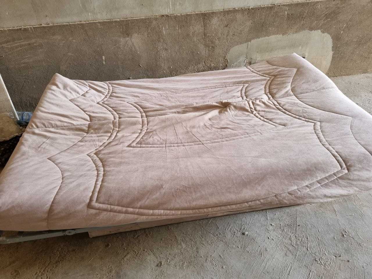 Divan va yotoq qilsa boladi