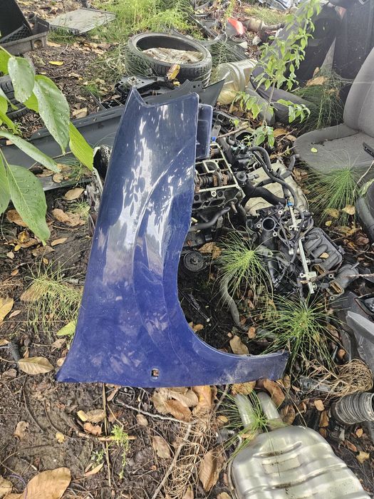 Aripa dreapta fata Dacia Logan 1 facelift an 2009