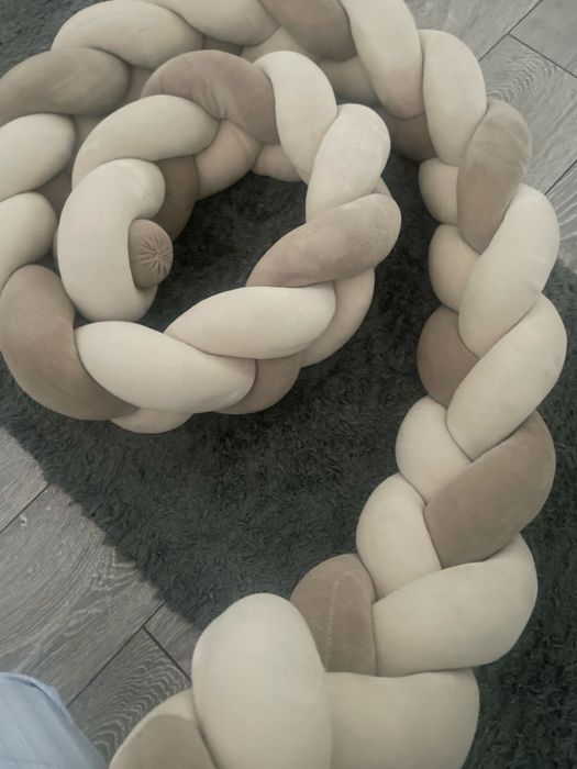 Aparatoare impletita pentru pat de copii