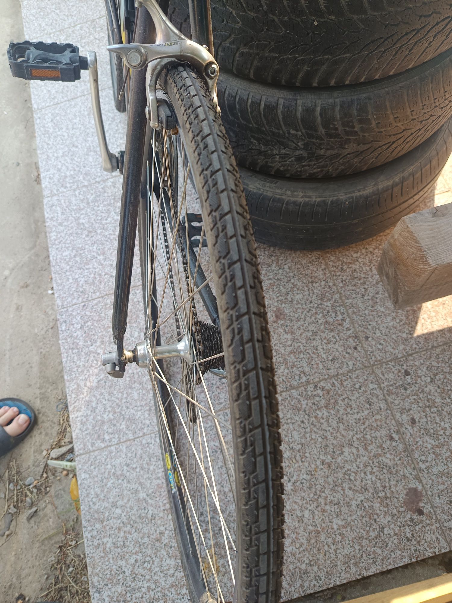 Bicicleta cursiera marca sab, cauciucuri noi, schimba bine, frane bune