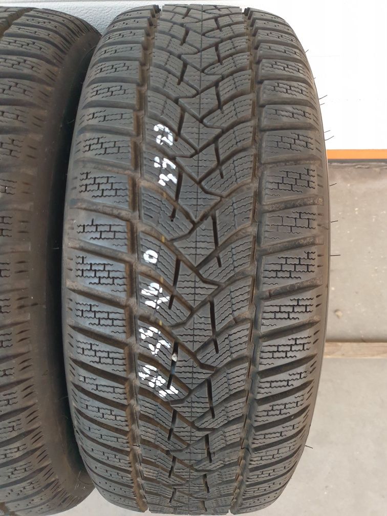 Зимни гуми 2 броя DUNLOP WinterSport5 205 55 R16 дот 3522