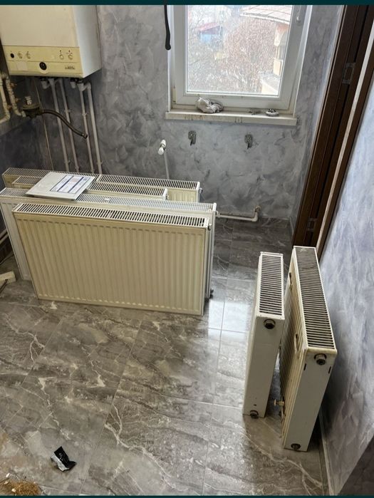 Vând calorifere 60×90...60×50 etc