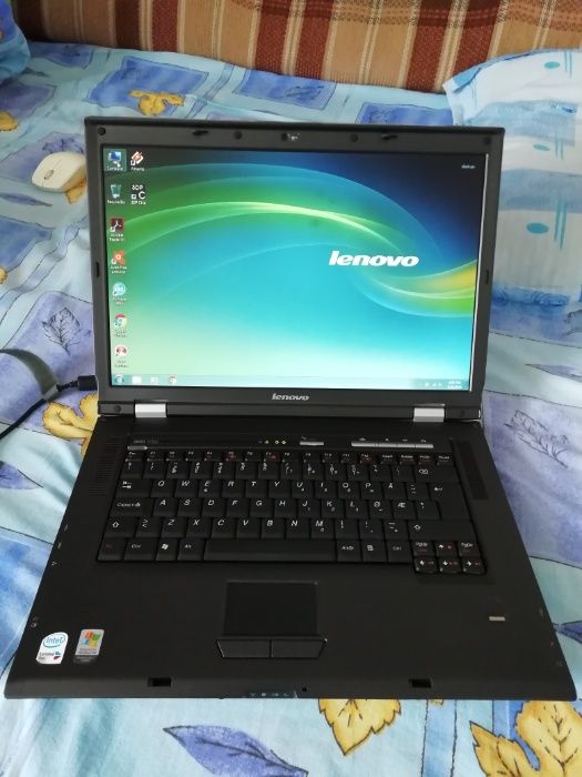 Laptop Lenovo 3000 n100