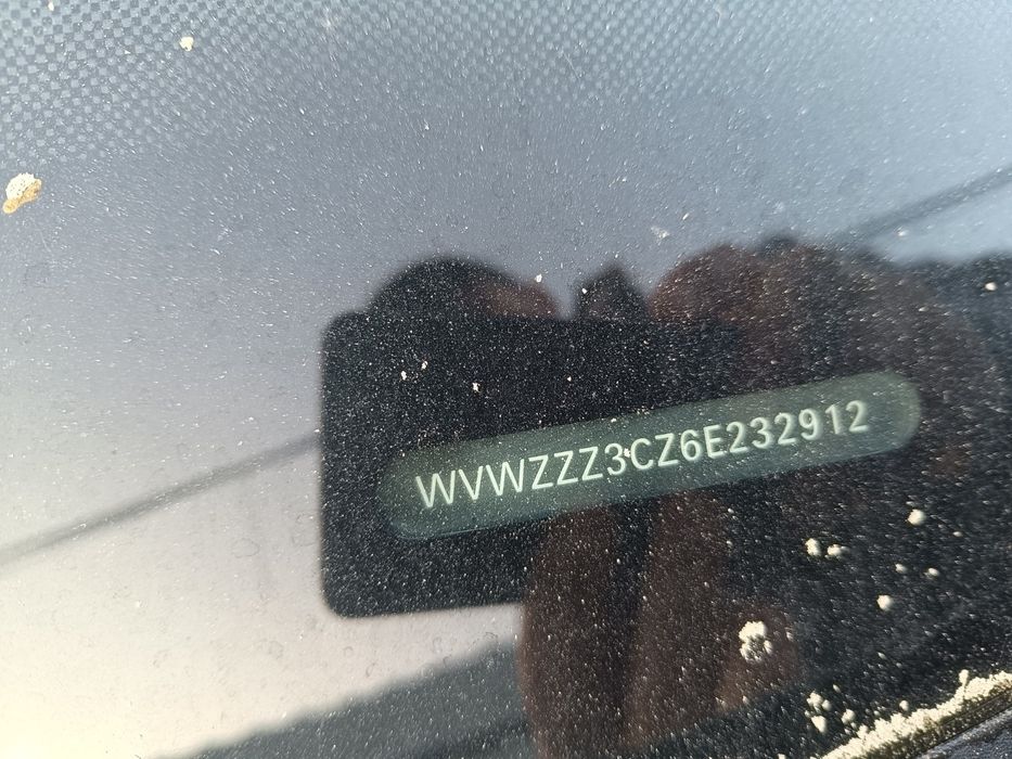 Volkswagen Passat 2.0 TDI 170 CP automata alcantara