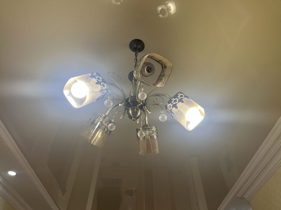 Продам люстру европейский стиль