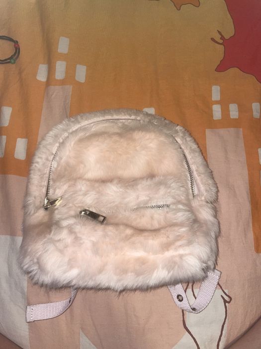 Детски Чантички и ранички