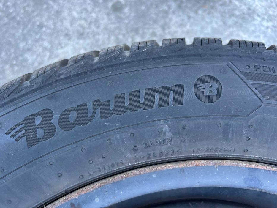 Джанти със зимни гуми 205/55/16 с грайфер 8.82мм. от Хюндай/Hyundai!