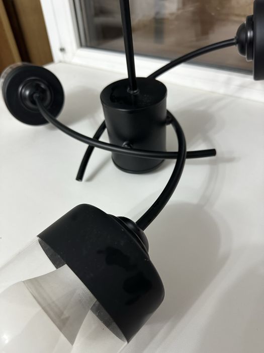 Продается люстра