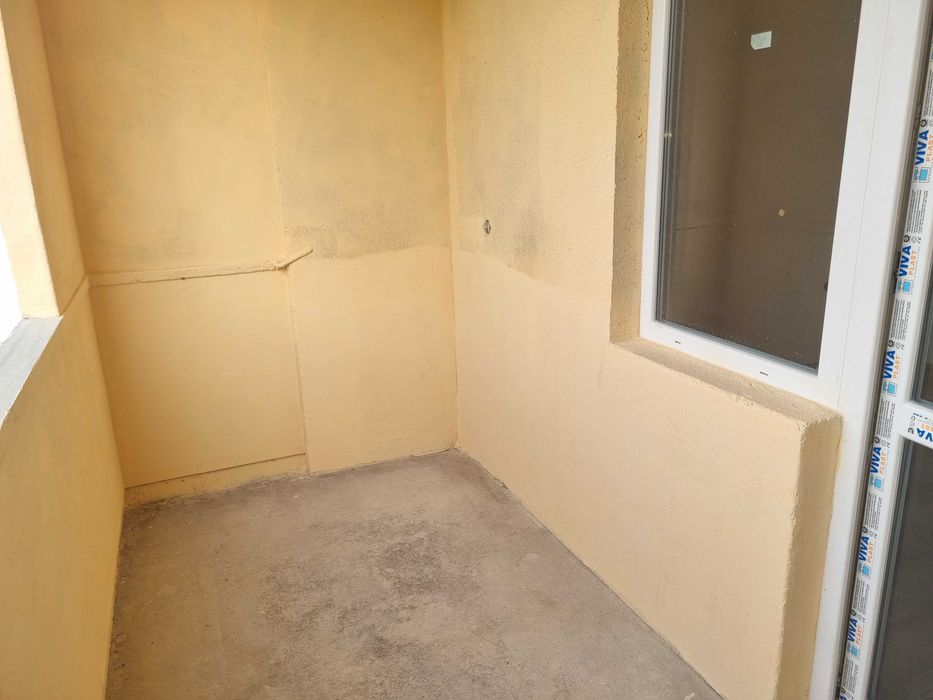 апартамент с три спални в кв.Железник