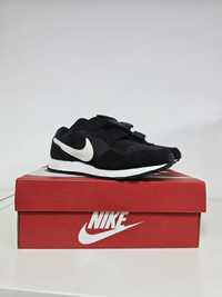 Vand Nike MD RUNNER 2 Negru in stare foarte buna nr 31