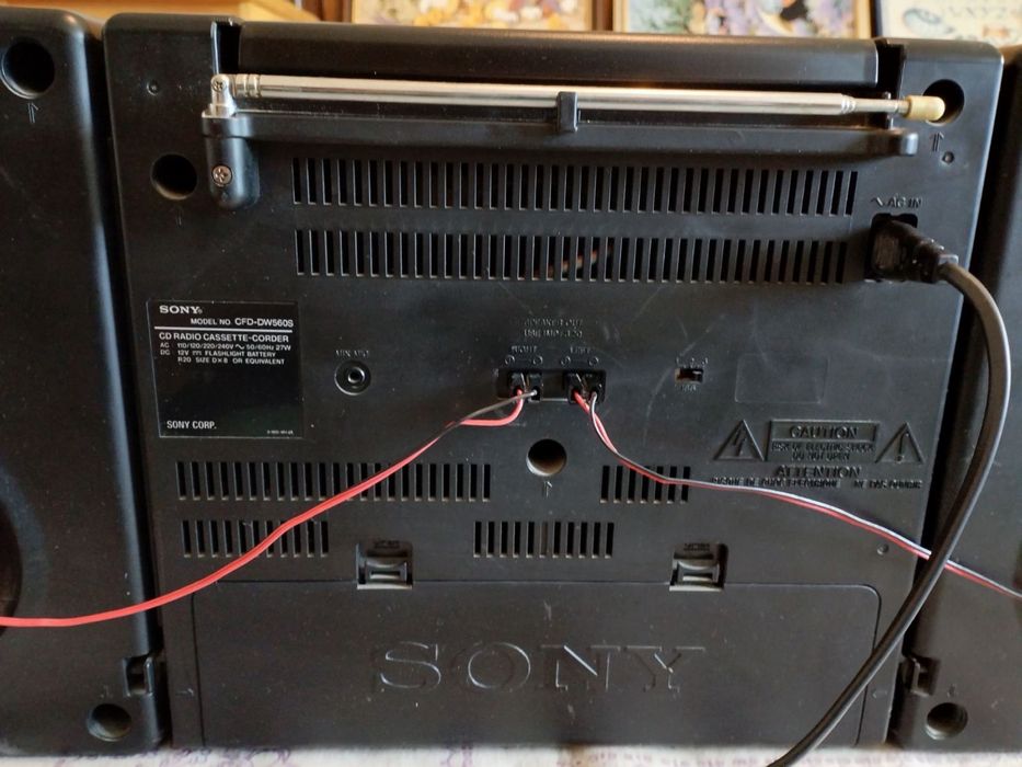 Касетофон SONY
