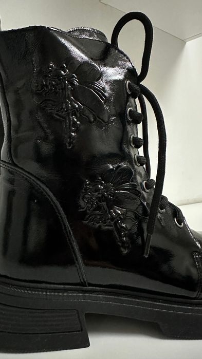 Сапоги, зимние, лаковые