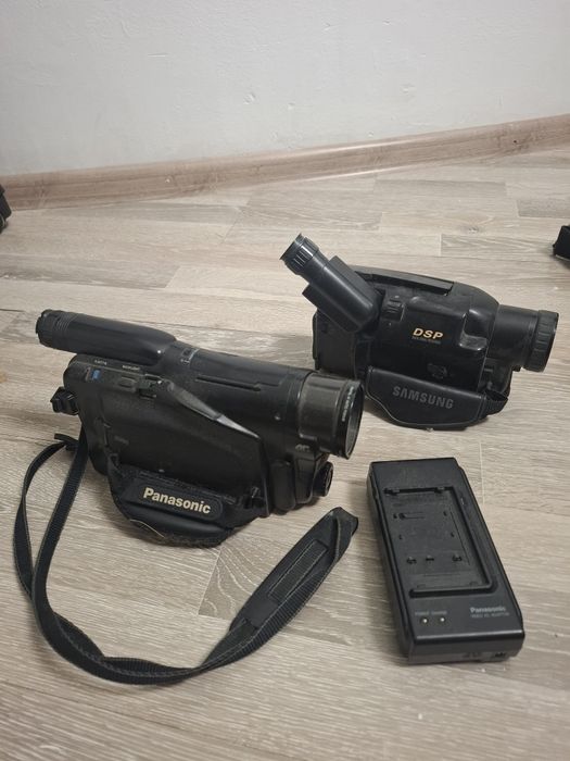 Продам ретро видеокамеры Panasonic  и Samsung