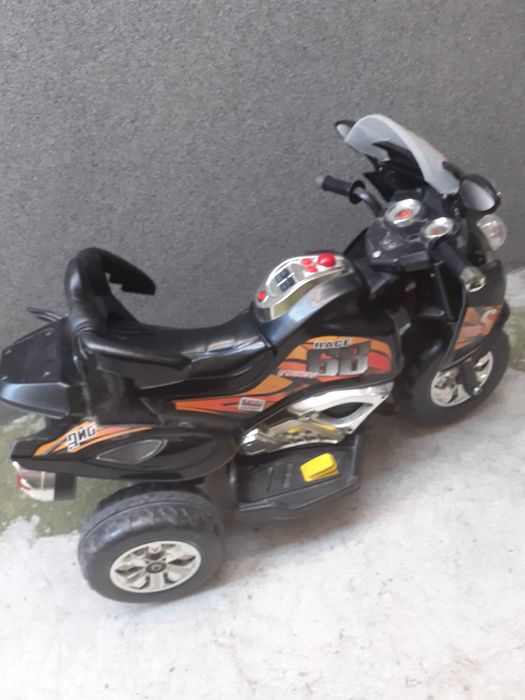 Детски акумулаторен мотор