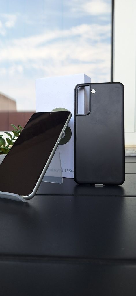 Samsung S21 FE КАТО НОВ!!!