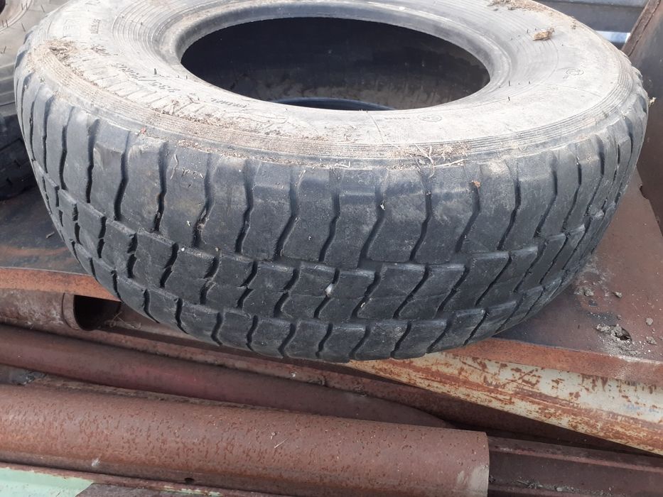 Продаются всесезонные шины,  пилигрим,  б/у , находятся в посёлке косо