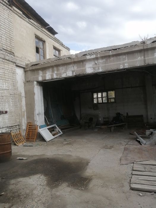 Продан здание на разбор