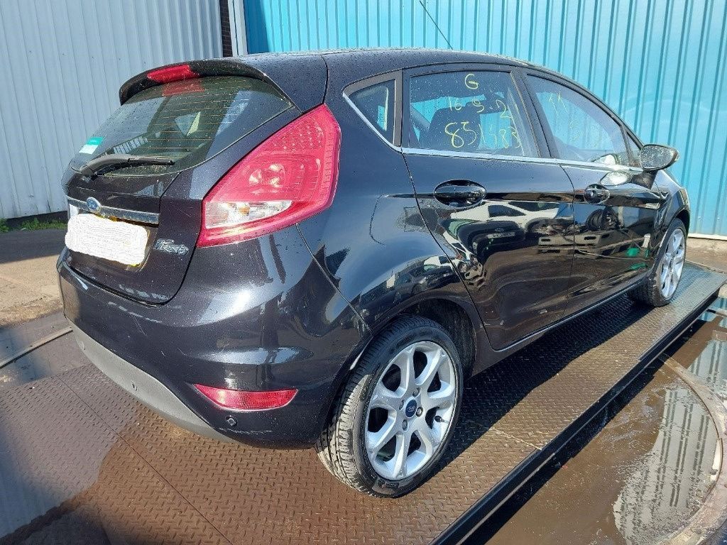 Praguri Ford Fiesta 6 2011 HATCHBACK 1.25 L