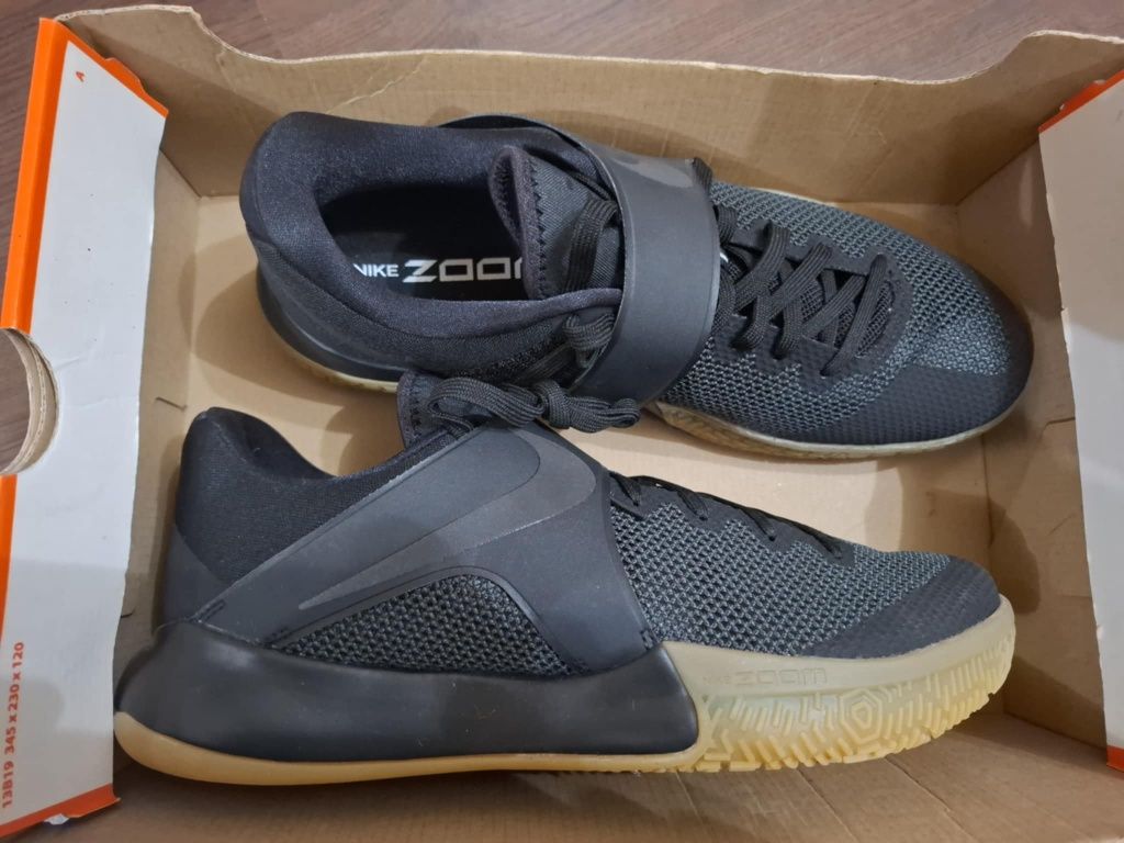 Мъжки маратонки Nike Zoom Live нови с кутия