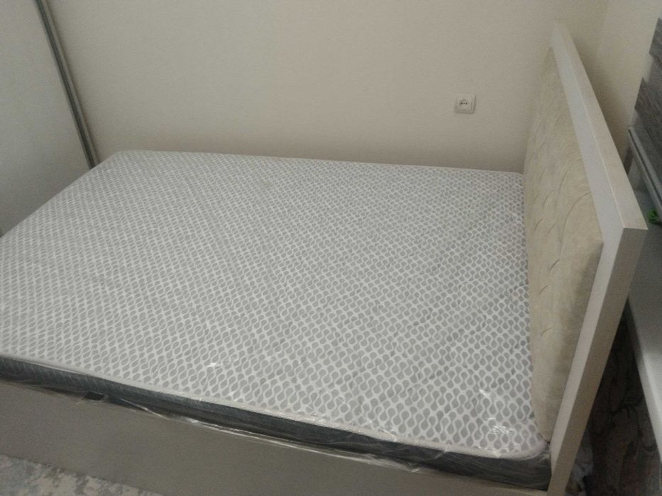 Ikki kishilik yotoq (Мягкая Двуспальная кровать)